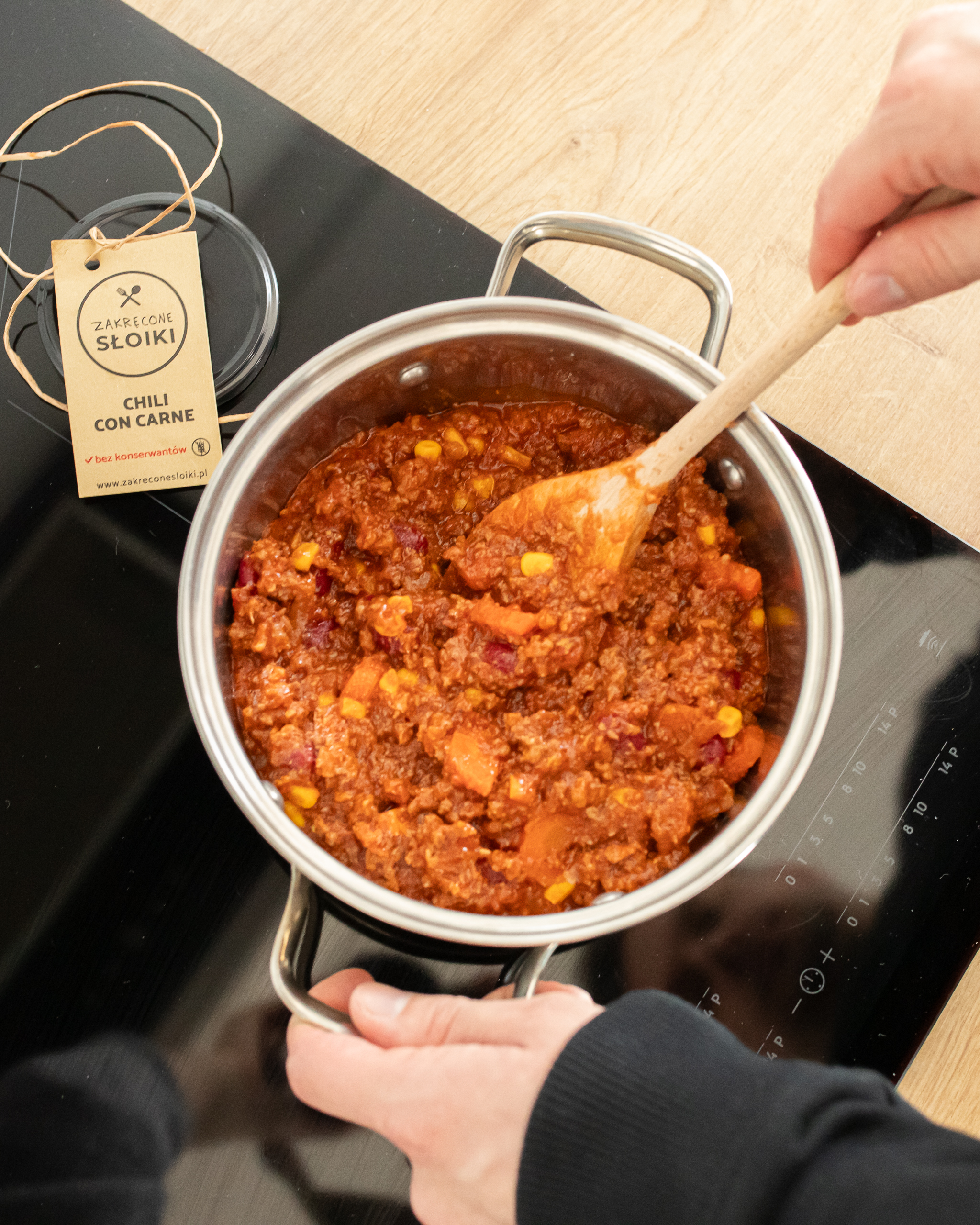 Podgrzewanie Chili con carne